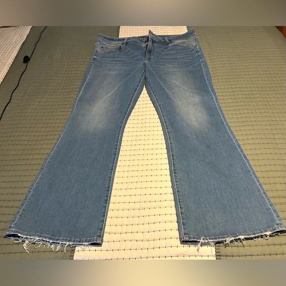 American Eagle Outfitters Denim - American Eagle boot cut jeans